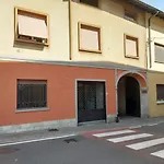 Appartamento Tra E Milano